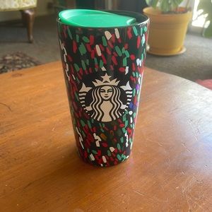 Starbucks 12 oz ceramic Christmas travel mug